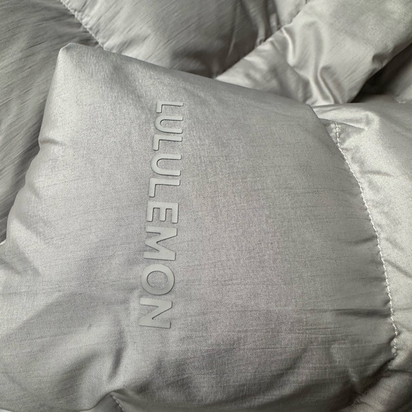 Lululemon wunder puff down jacket coat heathered natural ivory grey size 4 - Picture 4 of 4